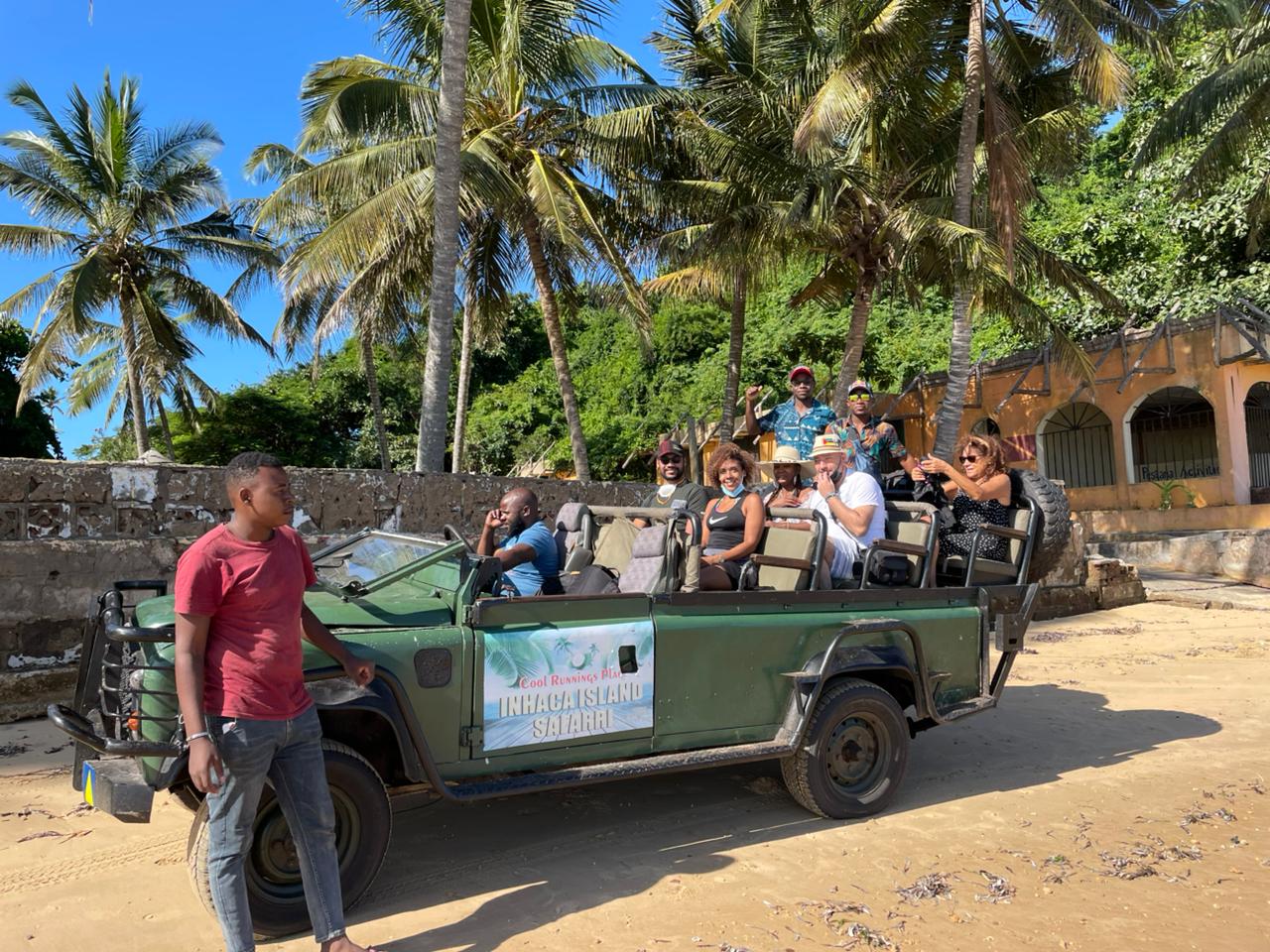 Ilha de Inhaca — areia branca e oceano azul